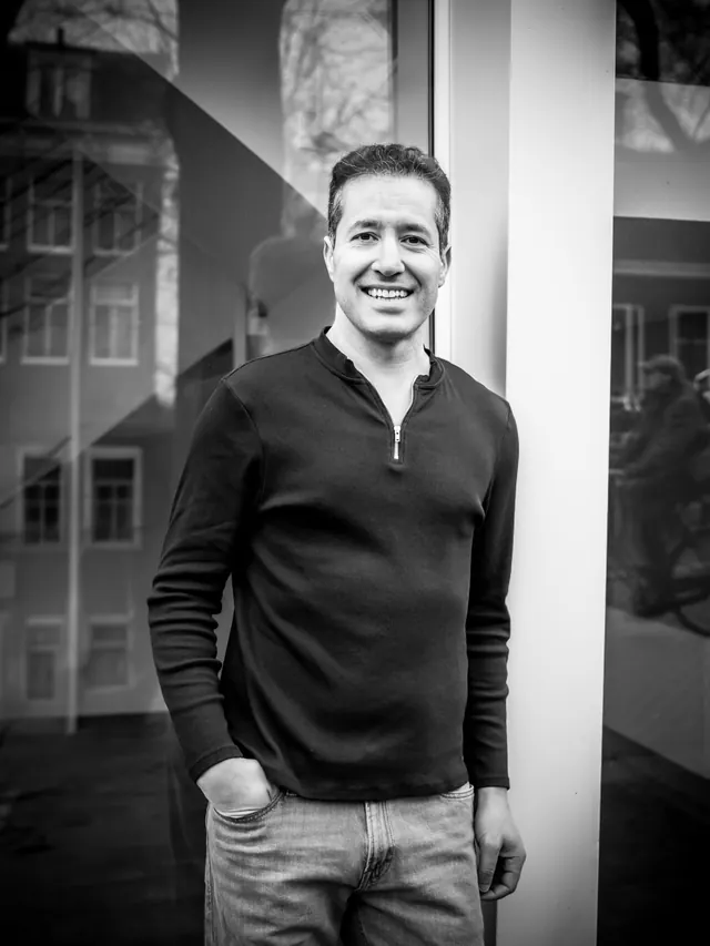 Farshad Bashir, zelfstandig belastingadviseur in Almere